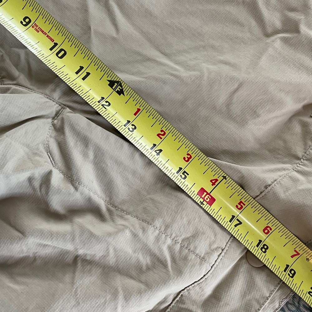 The North Face Size 33 Tan Convertible Travel Chinos - Picture 14 of 15